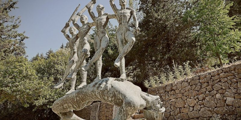 Μνημείο της Μάχης της Παναγιάς στην Παναγιά Κεραμειών.