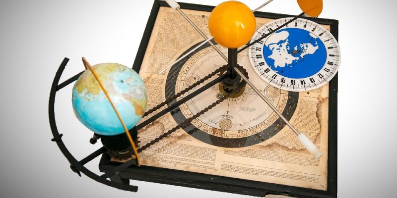 ο φωτισμός της γης από τον ήλιο κατά τις τέσσερις εποχές.