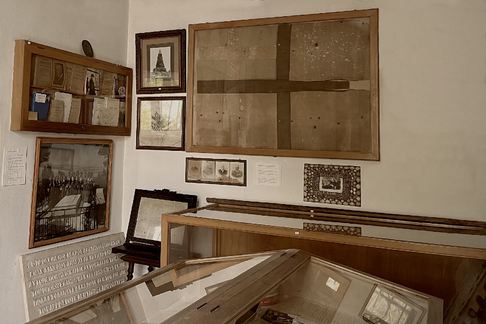 Εκθέματα από τη συλλογή του Ιστορικού Αρχείου Κρήτης.