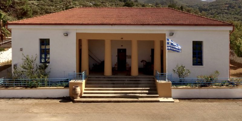 Το παλιό δημοτικό σχολείο των Παλαιών Ρουμάτων