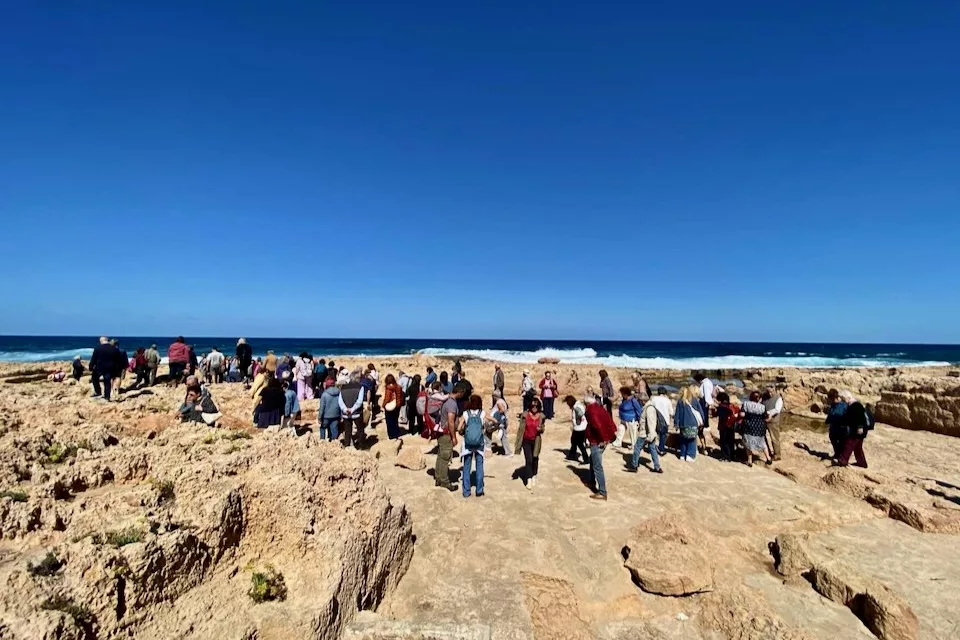 Παλιό λατομείο στο Σταυρό Ακρωτηρίου.