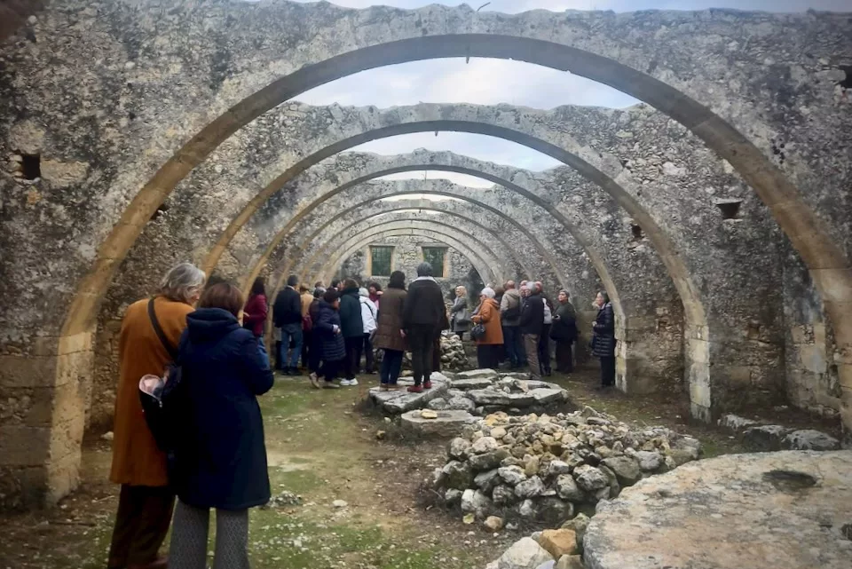 Παλιό ελαιοτριβείο στο μοναστηριακό συγκρότημα του Αγίου Γεωργίου στο Καρύδι