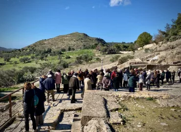 Ξενάγηση στον αρχαιολογικό χώρο της Φαιστού