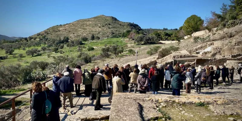 Ξενάγηση στον αρχαιολογικό χώρο της Φαιστού